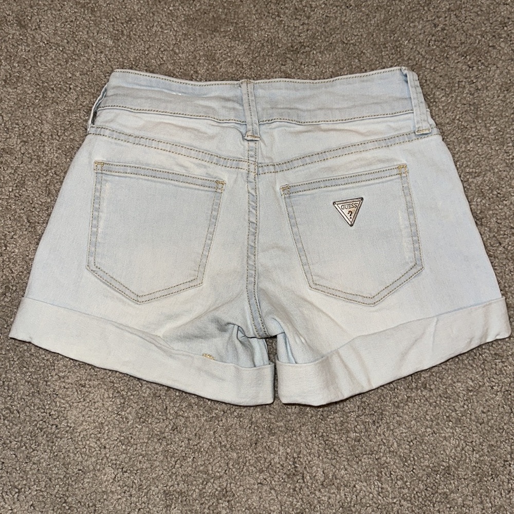 Guess shorts - Picture 2 of 2